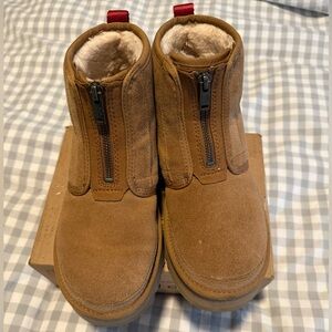 UGG Neumel zip up platform